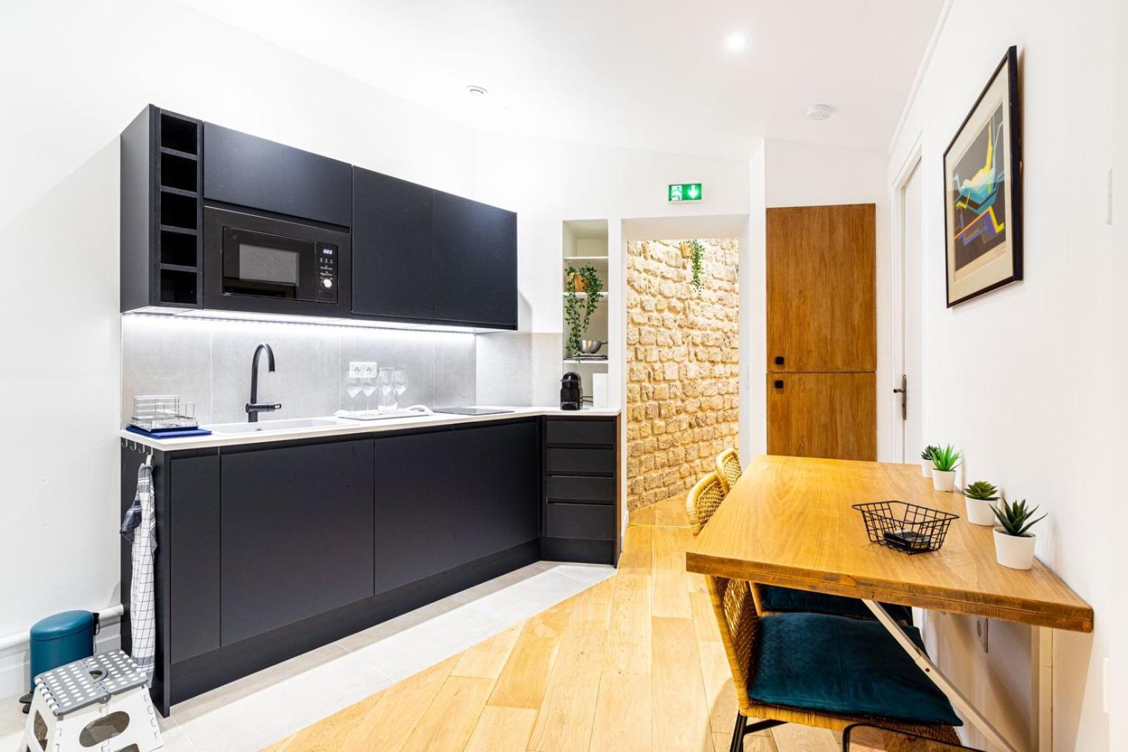 Guestready - Serene Stay Near Champ De Mars Paris Bagian luar foto